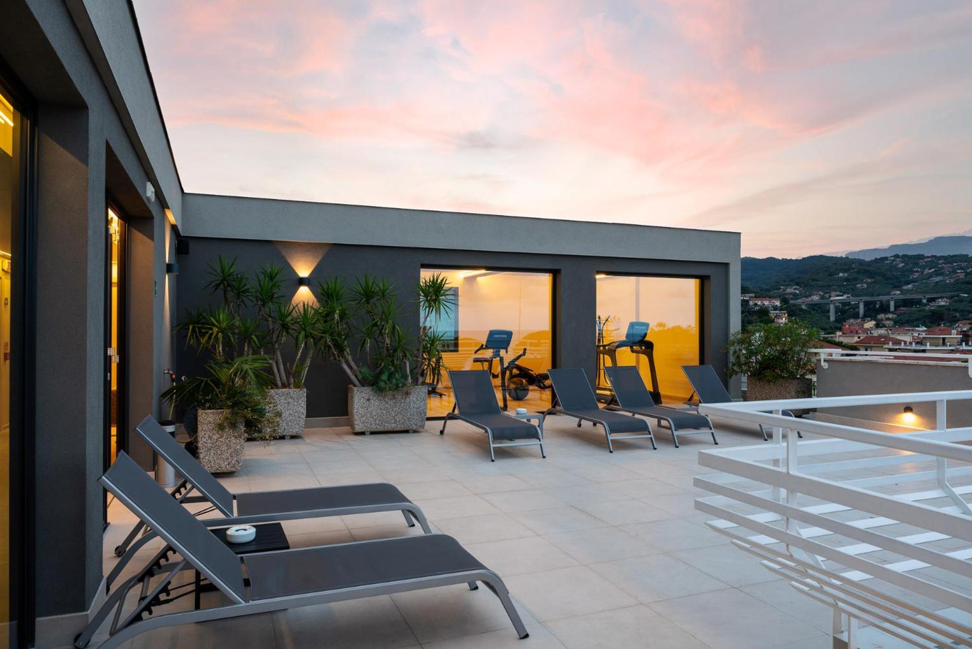 Corallo Wellness Hotel Diano Marina Eksteriør billede