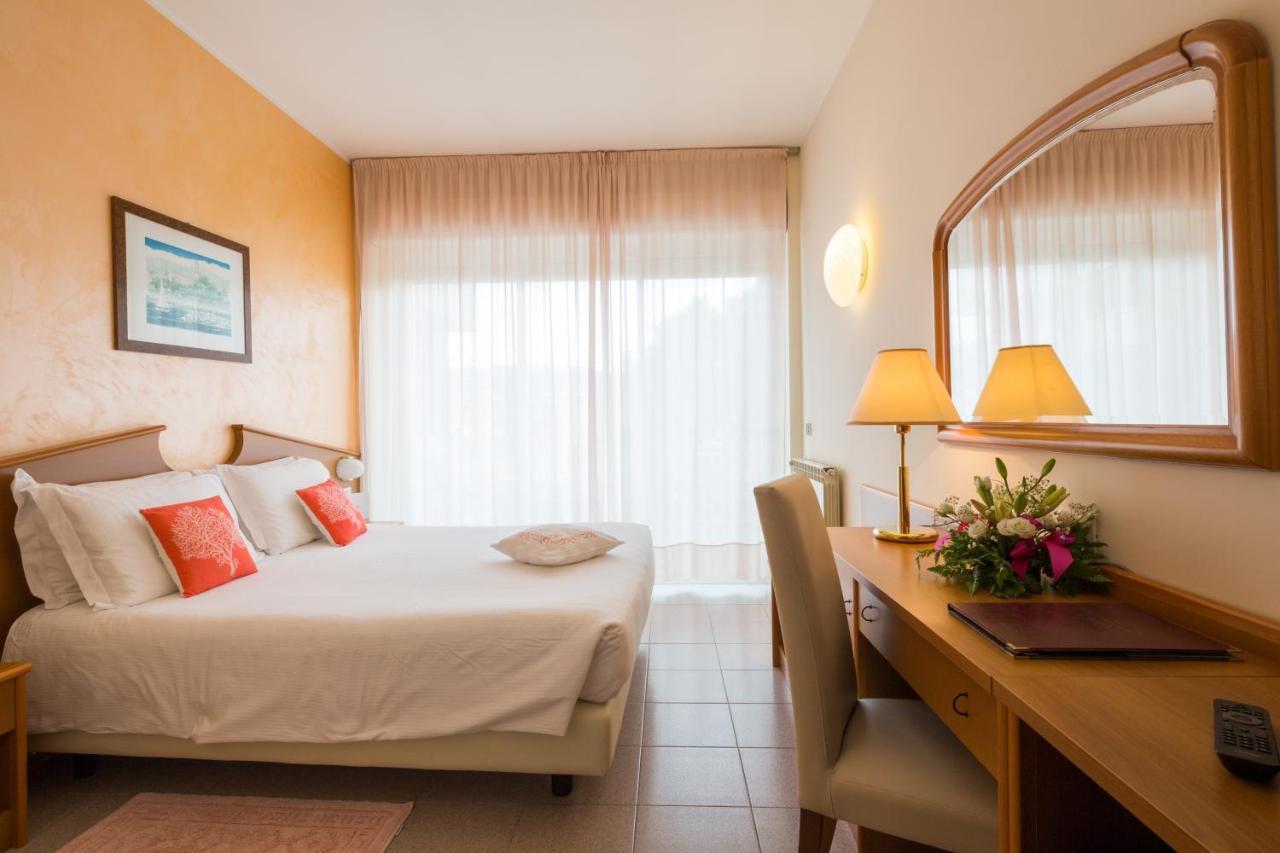 Corallo Wellness Hotel Diano Marina Eksteriør billede