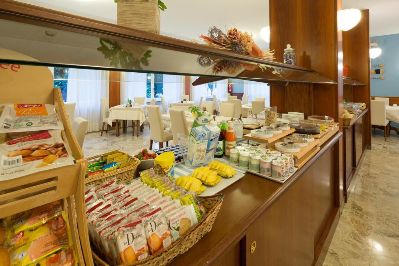 Corallo Wellness Hotel Diano Marina Eksteriør billede